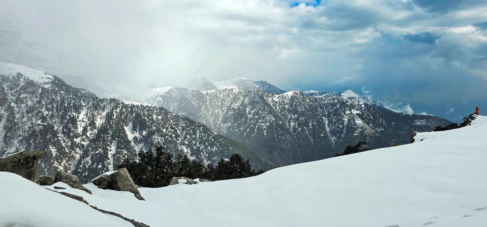 Hotel Starwud Kotagge McLeod Ganj Eksteriør bilde